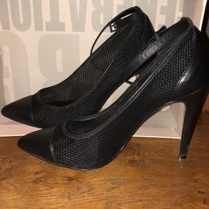 BCBG mesh pumps new in box